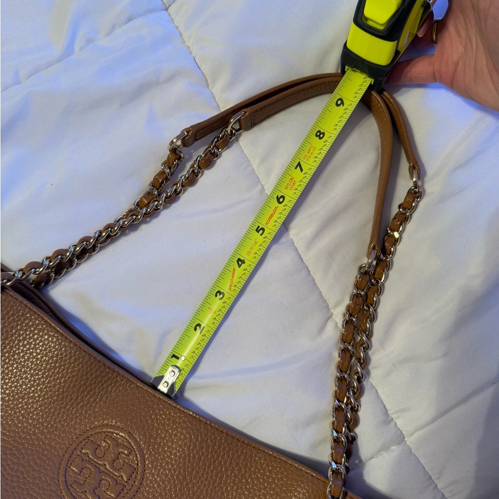 Tory Burch Marion Chain Slouchy Tote - Picture 5 of 15